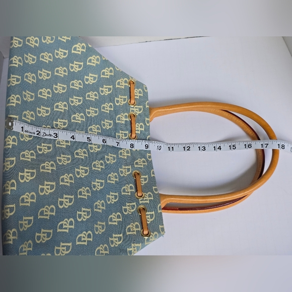 Clean! Dooney & Bourke Sky Blue Canvas Signature Shoulder Bag - Picture 11 of 11